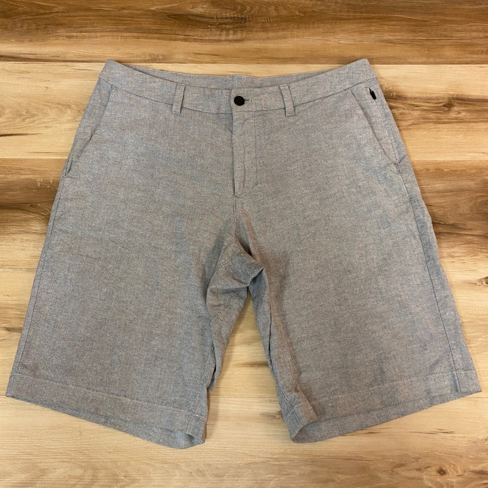 Lululemon Men's Gray Shorts